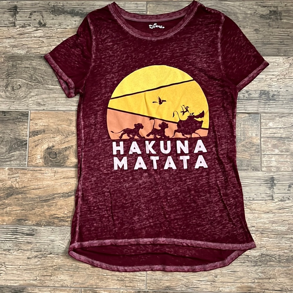 Hakuna matata lion kin shirt